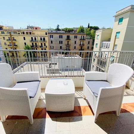Le Ville Tivoli - Suites, Tivoli City Center! Kültér fotó