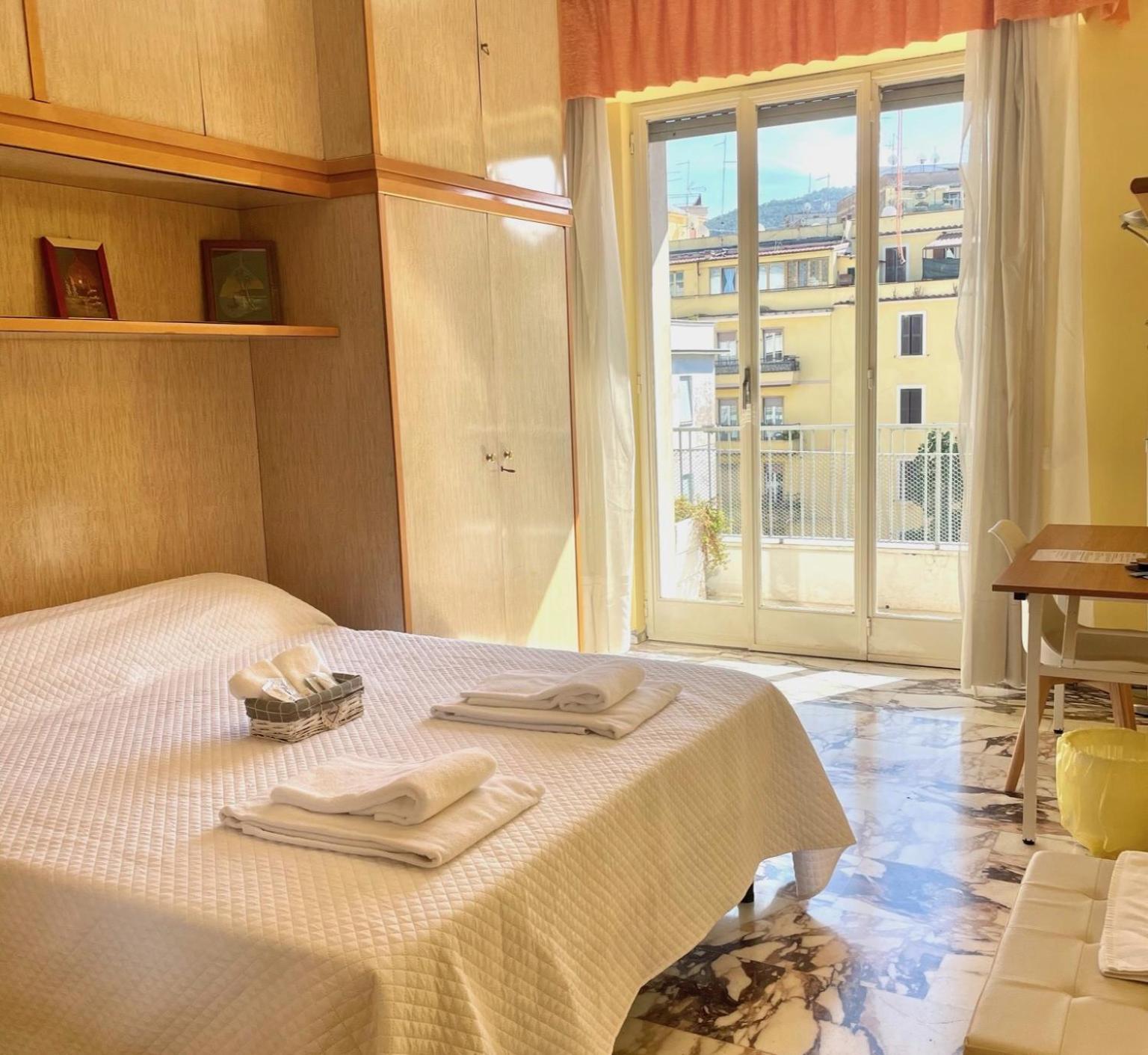 Le Ville Tivoli - Suites, Tivoli City Center! Kültér fotó