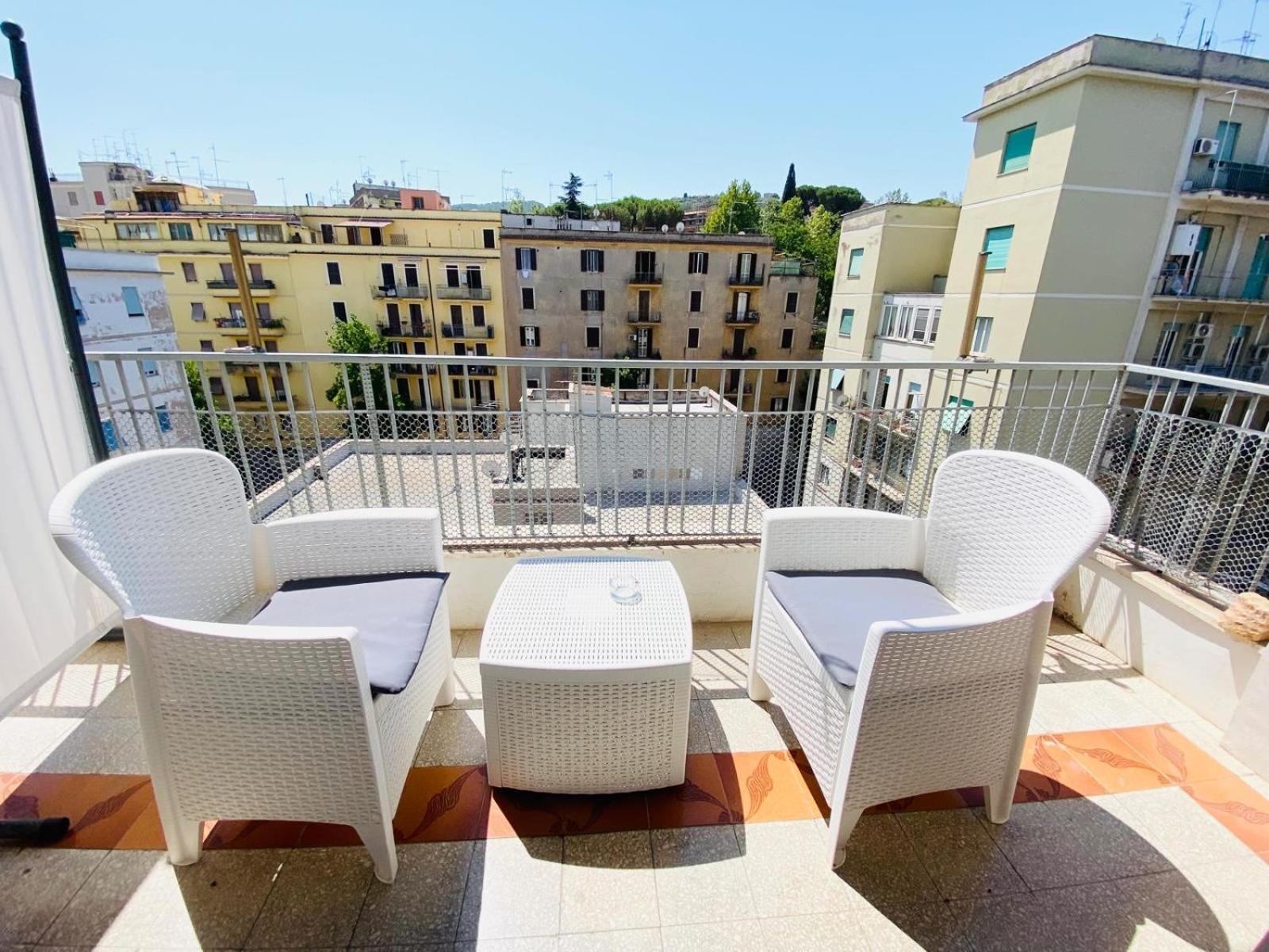 Le Ville Tivoli - Suites, Tivoli City Center! Kültér fotó